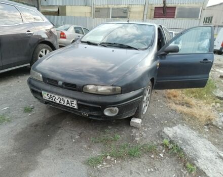 Синий Фиат Брава, объемом двигателя 1.6 л и пробегом 330 тыс. км за 594 $, фото 1 на Automoto.ua