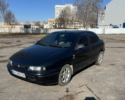 Синий Фиат Брава, объемом двигателя 1.4 л и пробегом 260 тыс. км за 1500 $, фото 1 на Automoto.ua