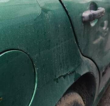 Зеленый Фиат Брава, объемом двигателя 1.4 л и пробегом 284 тыс. км за 1135 $, фото 4 на Automoto.ua