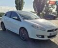 Белый Фиат Браво, объемом двигателя 1.37 л и пробегом 140 тыс. км за 5400 $, фото 3 на Automoto.ua