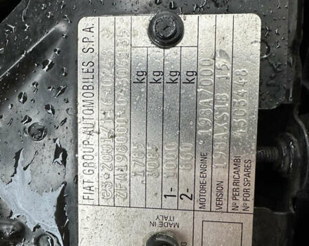 Белый Фиат Браво, объемом двигателя 1.4 л и пробегом 163 тыс. км за 2750 $, фото 5 на Automoto.ua