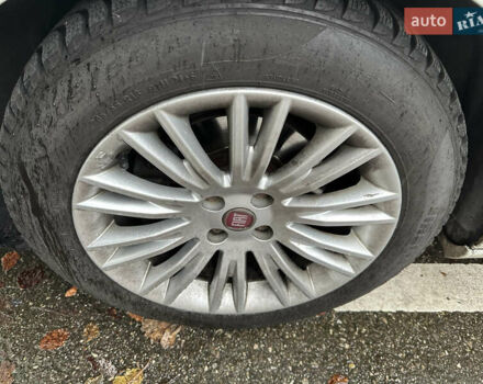 Белый Фиат Браво, объемом двигателя 1.4 л и пробегом 163 тыс. км за 2750 $, фото 8 на Automoto.ua