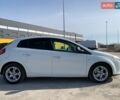 Белый Фиат Браво, объемом двигателя 1.37 л и пробегом 230 тыс. км за 6000 $, фото 6 на Automoto.ua