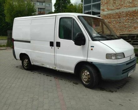Белый Фиат Браво, объемом двигателя 1.9 л и пробегом 284 тыс. км за 2100 $, фото 1 на Automoto.ua