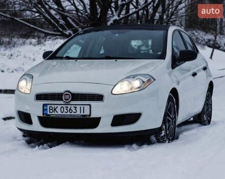 Білий Фіат Браво, об'ємом двигуна 1.37 л та пробігом 196 тис. км за 4550 $, фото 1 на Automoto.ua