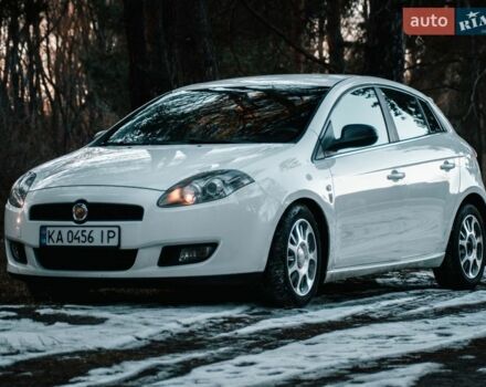 Білий Фіат Браво, об'ємом двигуна 1.4 л та пробігом 254 тис. км за 5500 $, фото 1 на Automoto.ua