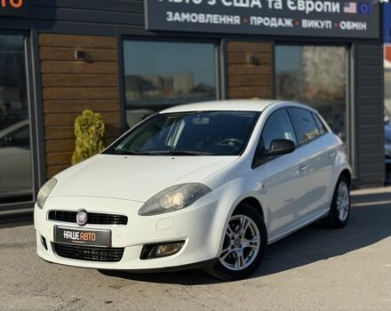 Белый Фиат Браво, объемом двигателя 1.4 л и пробегом 230 тыс. км за 5500 $, фото 1 на Automoto.ua