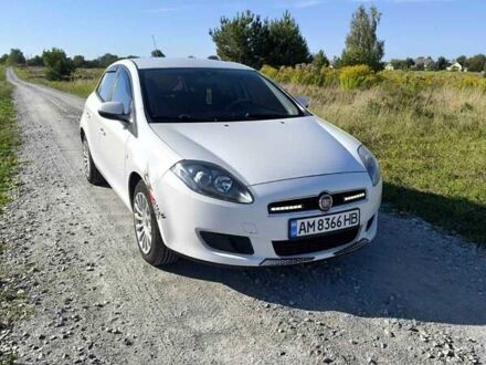 Белый Фиат Браво, объемом двигателя 1.4 л и пробегом 121 тыс. км за 5299 $, фото 1 на Automoto.ua