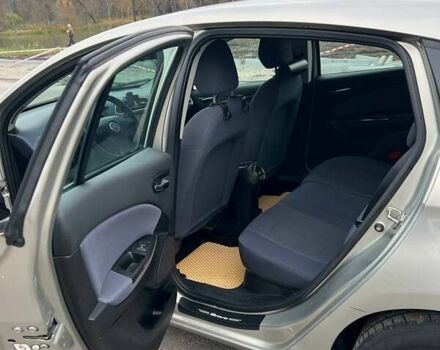 Бежевый Фиат Браво, объемом двигателя 1.37 л и пробегом 138 тыс. км за 6000 $, фото 16 на Automoto.ua