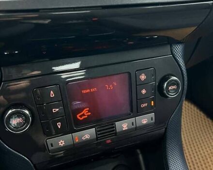 Бежевый Фиат Браво, объемом двигателя 1.37 л и пробегом 138 тыс. км за 6000 $, фото 9 на Automoto.ua