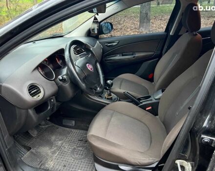 Черный Фиат Браво, объемом двигателя 1.4 л и пробегом 219 тыс. км за 4440 $, фото 9 на Automoto.ua