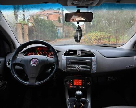 Черный Фиат Браво, объемом двигателя 1.4 л и пробегом 219 тыс. км за 4440 $, фото 13 на Automoto.ua