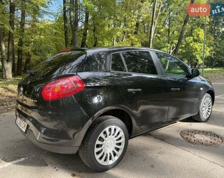 Фіат Браво 2009 у Кицмане на Automoto.ua Чорний Фіат Браво, об'ємом двигуна 1.6 л та пробігом 273 тис. км за 4800 $, фото 7 на Automoto.ua