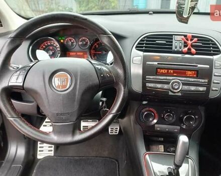 Черный Фиат Браво, объемом двигателя 1.6 л и пробегом 136 тыс. км за 6300 $, фото 6 на Automoto.ua