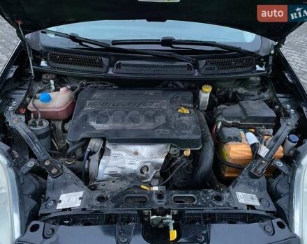 Черный Фиат Браво, объемом двигателя 1.6 л и пробегом 273 тыс. км за 4450 $, фото 9 на Automoto.ua