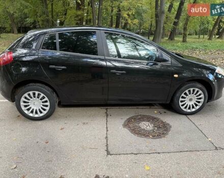 Фіат Браво 2009 у Кицмане на Automoto.ua Чорний Фіат Браво, об'ємом двигуна 1.6 л та пробігом 273 тис. км за 4800 $, фото 6 на Automoto.ua