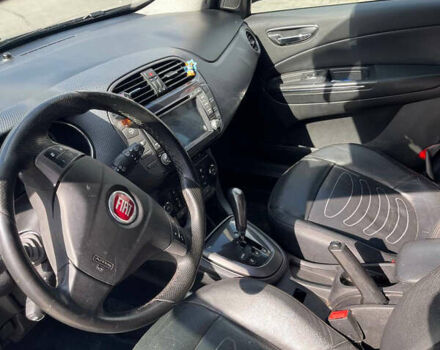 Черный Фиат Браво, объемом двигателя 1.6 л и пробегом 268 тыс. км за 6200 $, фото 13 на Automoto.ua