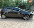 Черный Фиат Браво, объемом двигателя 1.37 л и пробегом 300 тыс. км за 4000 $, фото 1 на Automoto.ua