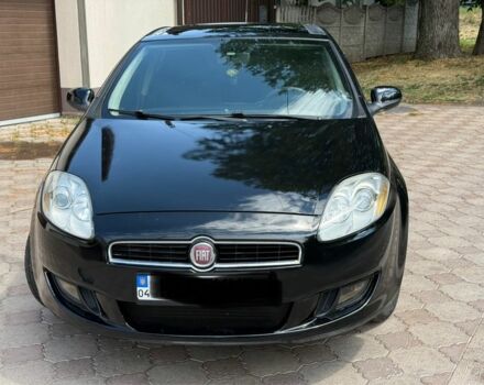 Черный Фиат Браво, объемом двигателя 1.4 л и пробегом 380 тыс. км за 4000 $, фото 1 на Automoto.ua