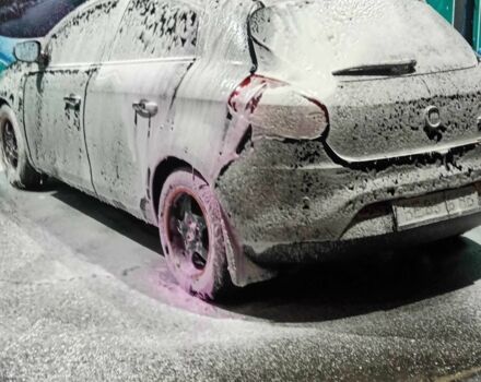 Черный Фиат Браво, объемом двигателя 1.4 л и пробегом 300 тыс. км за 3200 $, фото 1 на Automoto.ua