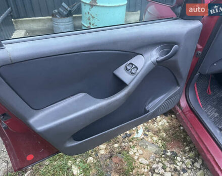 Красный Фиат Браво, объемом двигателя 1.37 л и пробегом 315 тыс. км за 890 $, фото 6 на Automoto.ua