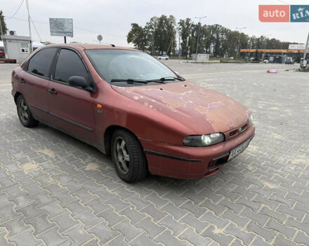 Красный Фиат Браво, объемом двигателя 1.6 л и пробегом 260 тыс. км за 1250 $, фото 2 на Automoto.ua