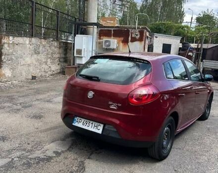 Фиат Браво 2008 в Запорожье на Automoto.ua Красный Фиат Браво, объемом двигателя 1.4 л и пробегом 181 тыс. км за 5000 $, фото 3 на Automoto.ua