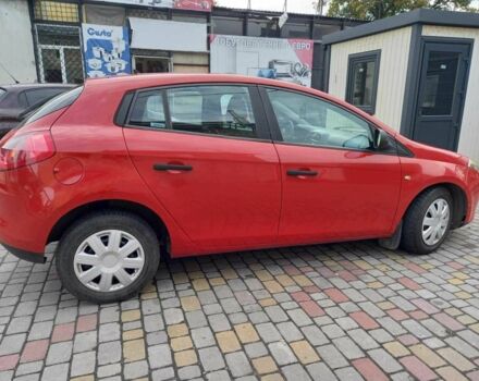 Красный Фиат Браво, объемом двигателя 1.4 л и пробегом 180 тыс. км за 4200 $, фото 2 на Automoto.ua