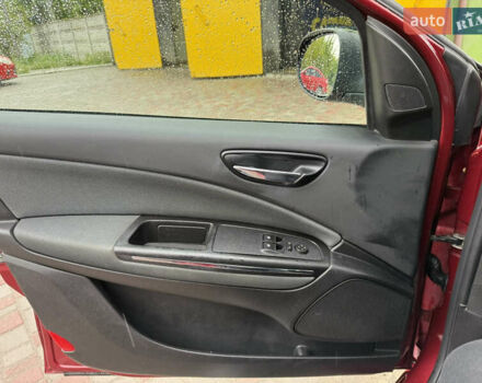 Фиат Браво 2009 в Шепетовке на Automoto.ua Красный Фиат Браво, объемом двигателя 1.6 л и пробегом 224 тыс. км за 4400 $, фото 3 на Automoto.ua