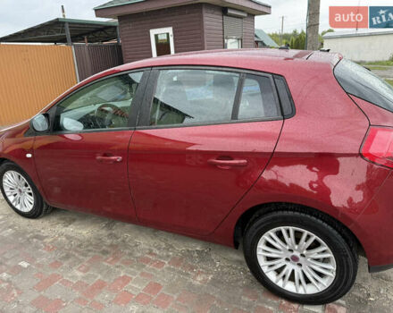 Фиат Браво 2009 в Шепетовке на Automoto.ua Красный Фиат Браво, объемом двигателя 1.6 л и пробегом 224 тыс. км за 4400 $, фото 9 на Automoto.ua