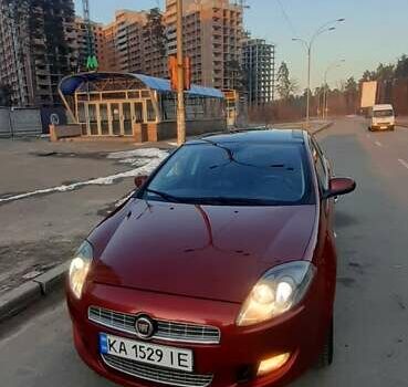 Красный Фиат Браво, объемом двигателя 1.6 л и пробегом 173 тыс. км за 7500 $, фото 3 на Automoto.ua