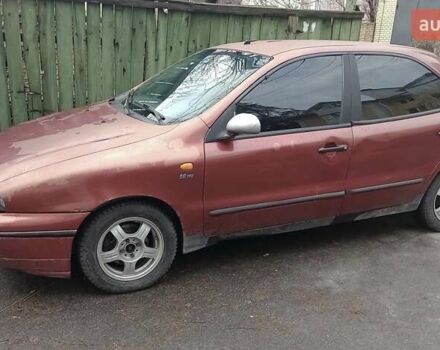 Красный Фиат Браво, объемом двигателя 1.6 л и пробегом 286 тыс. км за 750 $, фото 1 на Automoto.ua