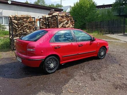 Фиат Браво 1998 в Ужгороде на Automoto.ua Красный Фиат Браво, объемом двигателя 1.4 л и пробегом 230 тыс. км за 1500 $, фото 1 на Automoto.ua
