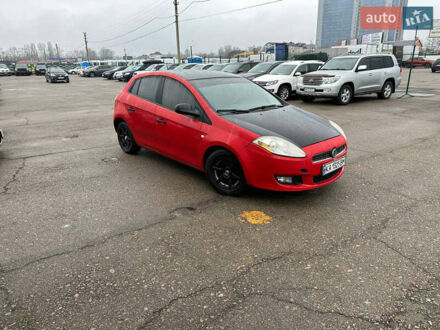 Фіат Браво 2007 у Києві на Automoto.ua Червоний Фіат Браво, об'ємом двигуна 1.37 л та пробігом 223 тис. км за 2900 $, фото 1 на Automoto.ua