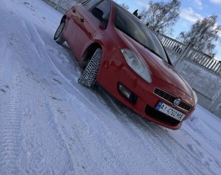 Червоний Фіат Браво, об'ємом двигуна 1.4 л та пробігом 320 тис. км за 4200 $, фото 1 на Automoto.ua