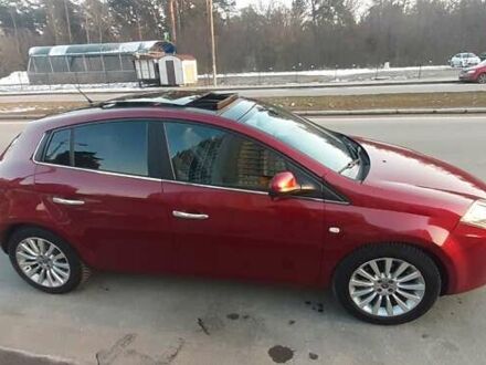 Фіат Браво 2010 у Києві на Automoto.ua Червоний Фіат Браво, об'ємом двигуна 1.6 л та пробігом 173 тис. км за 7500 $, фото 1 на Automoto.ua