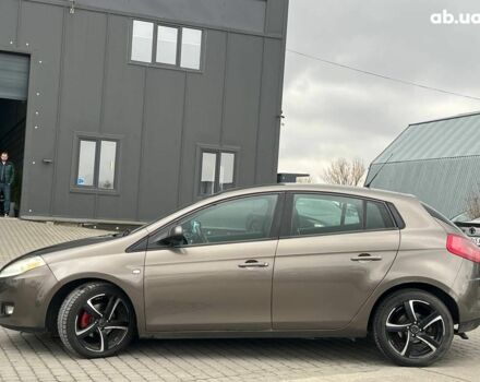 Серый Фиат Браво, объемом двигателя 1.9 л и пробегом 194 тыс. км за 4890 $, фото 3 на Automoto.ua