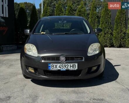 Серый Фиат Браво, объемом двигателя 1.91 л и пробегом 220 тыс. км за 5300 $, фото 3 на Automoto.ua