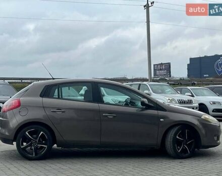 Серый Фиат Браво, объемом двигателя 1.9 л и пробегом 194 тыс. км за 4890 $, фото 9 на Automoto.ua