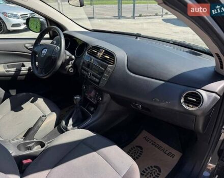 Серый Фиат Браво, объемом двигателя 1.91 л и пробегом 220 тыс. км за 5300 $, фото 29 на Automoto.ua