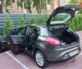 Серый Фиат Браво, объемом двигателя 1.9 л и пробегом 189 тыс. км за 6000 $, фото 5 на Automoto.ua