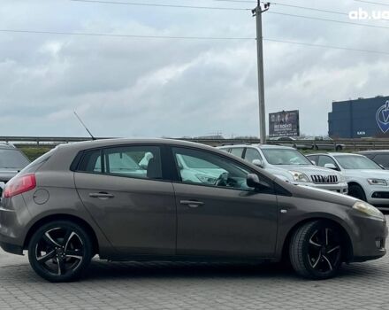 Серый Фиат Браво, объемом двигателя 1.9 л и пробегом 194 тыс. км за 4890 $, фото 9 на Automoto.ua