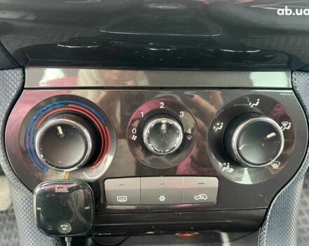 Серый Фиат Браво, объемом двигателя 1.9 л и пробегом 194 тыс. км за 4890 $, фото 22 на Automoto.ua