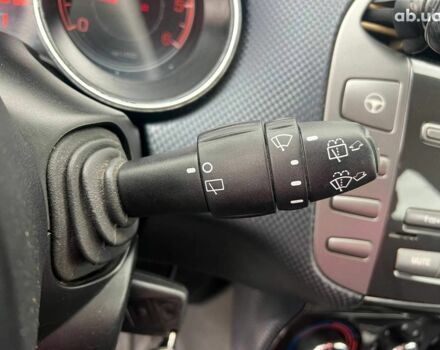 Серый Фиат Браво, объемом двигателя 1.9 л и пробегом 194 тыс. км за 4890 $, фото 18 на Automoto.ua