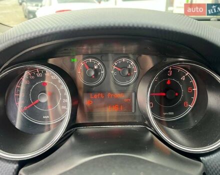 Серый Фиат Браво, объемом двигателя 1.9 л и пробегом 194 тыс. км за 4890 $, фото 16 на Automoto.ua