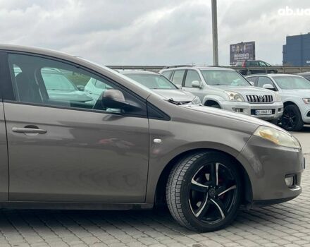 Серый Фиат Браво, объемом двигателя 1.9 л и пробегом 194 тыс. км за 4890 $, фото 10 на Automoto.ua