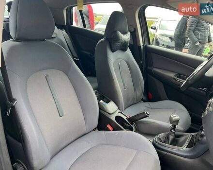 Серый Фиат Браво, объемом двигателя 1.9 л и пробегом 194 тыс. км за 4890 $, фото 30 на Automoto.ua