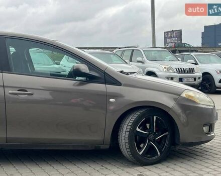 Серый Фиат Браво, объемом двигателя 1.9 л и пробегом 194 тыс. км за 4890 $, фото 10 на Automoto.ua