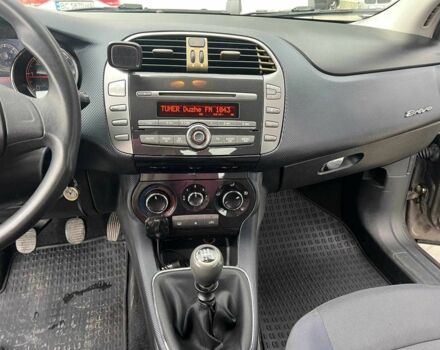 Сірий Фіат Браво, об'ємом двигуна 4 л та пробігом 194 тис. км за 4890 $, фото 20 на Automoto.ua