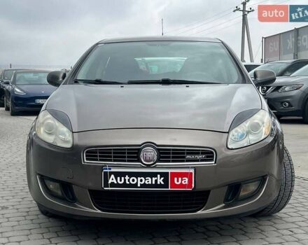 Серый Фиат Браво, объемом двигателя 1.9 л и пробегом 194 тыс. км за 4890 $, фото 1 на Automoto.ua
